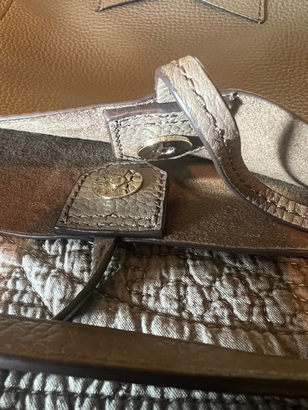 Michael Kors Olive Junie Pebbled Leather Unlined Hobo Bag NWOT with Dust Cover - Picture 8 of 9